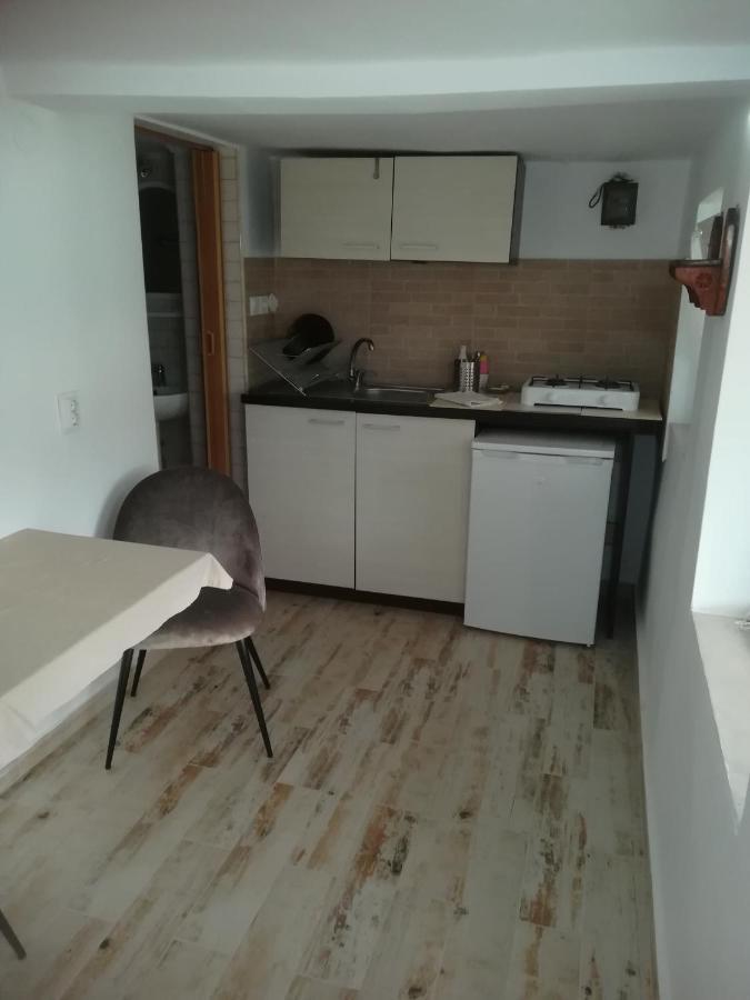 Vila Margareta Curtea De Arges Bagian luar foto