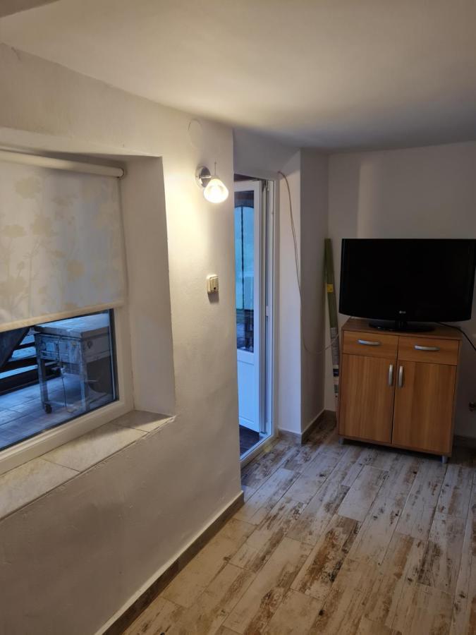 Vila Margareta Curtea De Arges Bagian luar foto